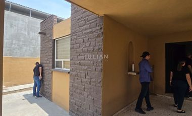 Casa en renta sin muebles en La Linda Vista