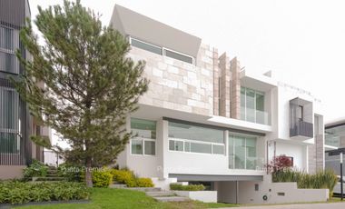 Casa en Puerta Las Lomas de Lujo en Venta Nueva Zona Andares Puerta de Hierro