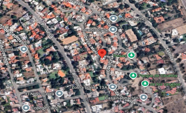 Casa Grande en Remate, con patio y jardín, Col. Jurica Pinar, Santiago de Querétaro, Querétaro