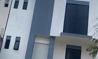 CASA EN VENTA DE OPORTUNIDAD