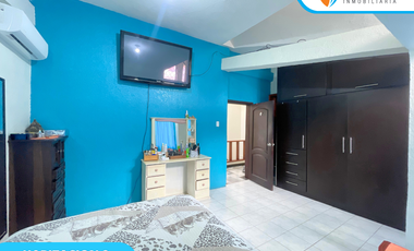 VENDO CASA más 2 suites en Los Rosales – Segunda Etapa
