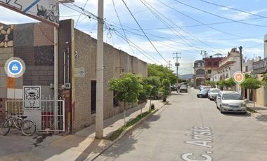 VENTA DE  CASA EN JALISCO ZACOALCO DE TORRES CENTRO