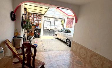 Venta de casa en Villa de las Flores Coacalco de Berrizabal Estado de Mexico cerca de Boulevard Coacalco