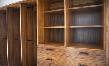 VENDO CASA LOMAS DEL DORADO