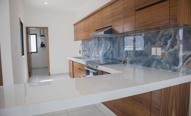 VENDO CASA LOMAS DEL DORADO