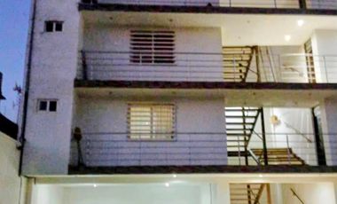 EDIFICIO EN VENTA CON 6 DEPARTAMENTOS ZONA TEC DE MONTERREY, PRECIO POR ABAJO DEL AVAÚO