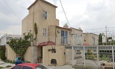 VENTA DE CASA EN EL ESTADO DE MEXICO TLANEPANTLA COLONIA HABITACIONAL VALLE CEYLAN