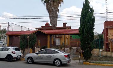 Linda casa en renta en Bosques del Lago