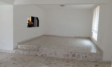 Linda casa en renta en Bosques del Lago