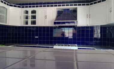 Linda casa en renta en Bosques del Lago