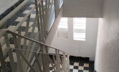 Se VENDE edificio completo para remodelar