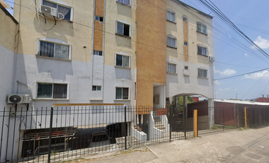 Casa en Venta en Avenida Revolución, Col. 18 de Marzo. Tabasco.