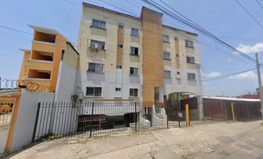 Casa en Venta en Avenida Revolución, Col. 18 de Marzo. Tabasco.