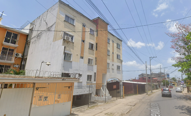 Casa en Venta en Avenida Revolución, Col. 18 de Marzo. Tabasco.