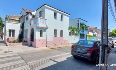 Barrio Italia Local Comercial y departamento. 310 en 290 de terreno, Providencia