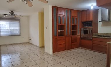 RENTA O VENTA DE CASA VILLAS DE MEDITERRANEO