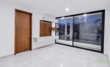 VENTA DE CASA EN PORTAVEDRA, ZONA NORTE, LEÓN, GTO.