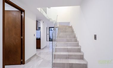 VENTA DE CASA EN PORTAVEDRA, ZONA NORTE, LEÓN, GTO.