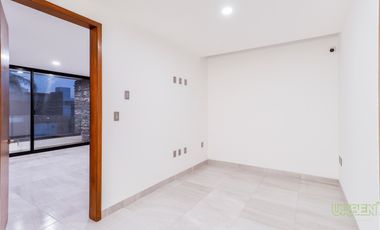 VENTA DE CASA EN PORTAVEDRA, ZONA NORTE, LEÓN, GTO.