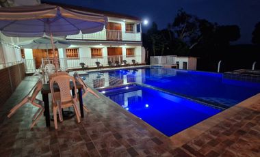 FINCA HOTEL VIA MONTENEGRO QUIMBAYA