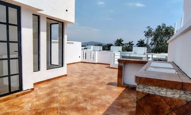 VENTA DE CASA CON ALBERCA EN CONDOMINIO DE 15 CASAS EN JIUTEPEC, MORELOS.