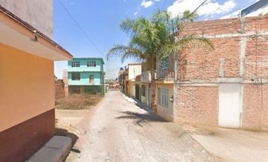 Casa en venta Jacarandas 10, Pinos, 59375 La Piedad de Cabadas, Michoacan Recuperacion Bancaria