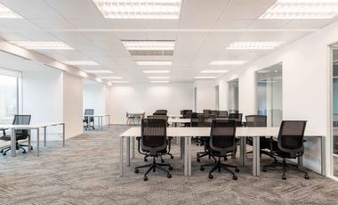 Alquiler de oficina comercial para 3 personas en Bogota, North Point.