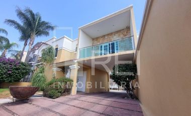 RENTA CASA RESIDENCIAL VERSALLES TONALA