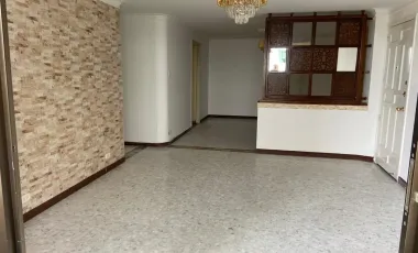 APARTAMENTO GRANDE EN VENTA PINARES PEREIRA