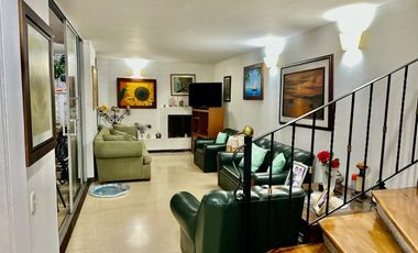 Fabulosa Casa Unifamiliar en unidad cerrada-Tu hogar ideal en Loma de Los Bernal