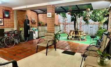 Fabulosa Casa Unifamiliar en unidad cerrada-Tu hogar ideal en Loma de Los Bernal