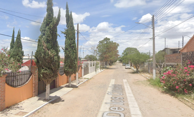 ¡APROVECHA ESTA GRAN OPORTUNIDAD! Casa en REMATE en SAN ISIDRO QUERETARO