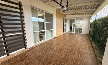 SE VENDE CASA ESQUINERA EN QUINTANAR DE LA PRADERA