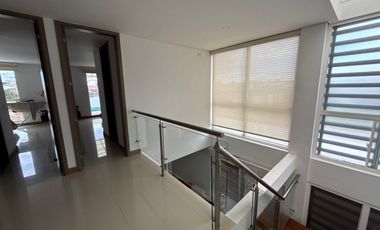 SE VENDE CASA ESQUINERA EN QUINTANAR DE LA PRADERA