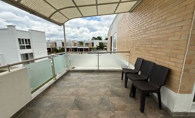 SE VENDE CASA ESQUINERA EN QUINTANAR DE LA PRADERA