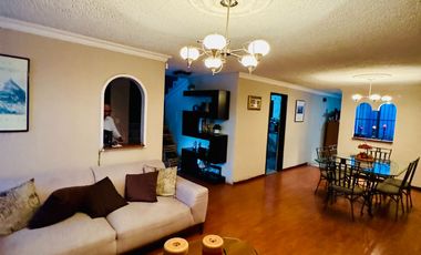 Casa con Excelente Ubicación