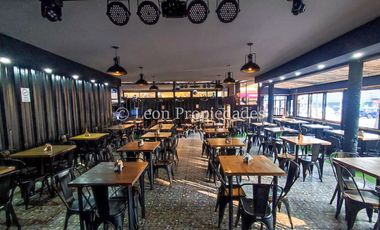 Leon Propiedades vende llaves de excelente y prestigioso restobar en Avenida principal y comercial de la comuna¡¡