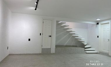 CASA EN RENTA RECIÉN REMODELADA, EN FRACCIONAMIENTO EXCLUSIVO, ZONA ESMERALDA. ATIZAPÁN DE ZARAGOZA