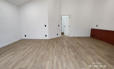 CASA EN RENTA RECIÉN REMODELADA, EN FRACCIONAMIENTO EXCLUSIVO, ZONA ESMERALDA. ATIZAPÁN DE ZARAGOZA