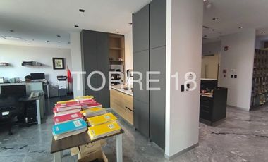 OFICINA TOTALMENTE ACONDICIONADA Y EQUIPADA EN VENTA FRENTE A PATIO SANTA FE