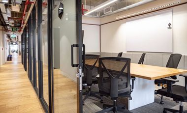 Alquiler de oficina corporativa para 3 personas en Bogota, Spaces Colina Campestre.