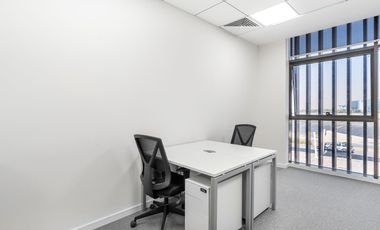 Alquiler de oficina corporativa para 2 personas en Bogota, Spaces Colina Campestre.