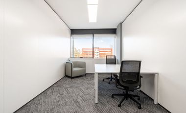 Alquiler de oficina comercial para 3 personas en Bogota, Tequendama.