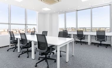 Alquiler de oficina comercial para 4 personas en Bogota, Tequendama.