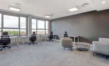 Alquiler de oficina comercial para 4 personas en Bogota, Tequendama.