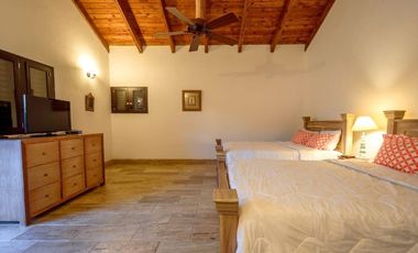 LINDA FINCA EL CAIRO EN ALQUILER LLAMANOS AL3023252845 TE ESPERAMOS EN VILLAVICENCIO!!
