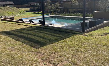 Renta de hermosa casa en condominio
