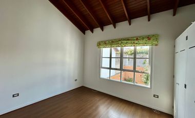 ALQUILER LINDA CASA EN CONDOMINIO URB.LOS GRANADOS, SURCO