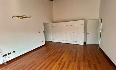 ALQUILER LINDA CASA EN CONDOMINIO URB.LOS GRANADOS, SURCO