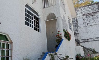 Villa con alberca, Fracc. Costa Azul